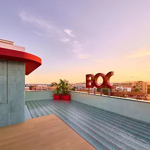 https://hostel-the-boc-beach.balearic-islands.net